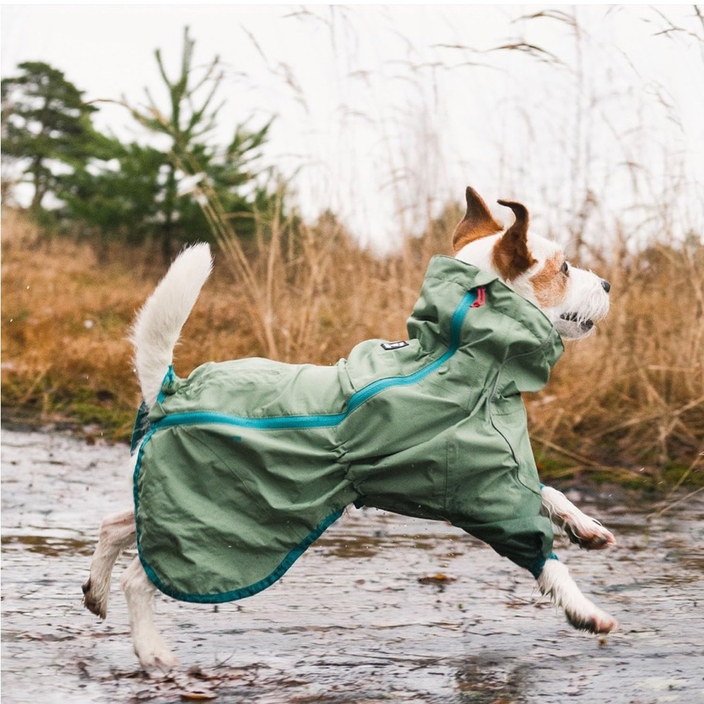 Like New Hurtta Waterproof Raincoat for Medium to Large Dog